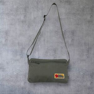 Fjallraven Vardag Patina Green Crossbody Shoulder Bag G-1000 Travel Unisex